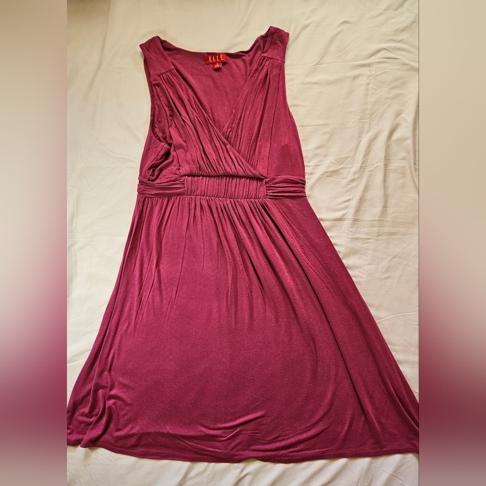 Elle Womens Pink Sleeveless V-Neck Ruched Front Knee Length Dress Size Medium